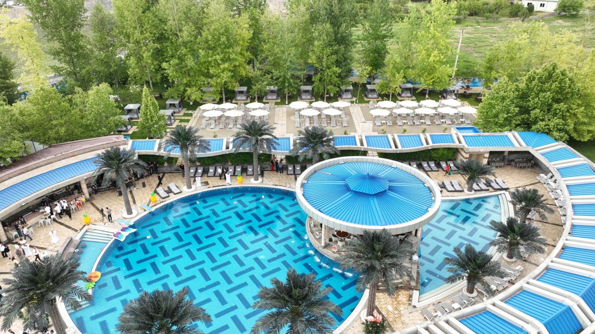Multi Grand Pharaon Hotel Ptghni Ngoại thất bức ảnh