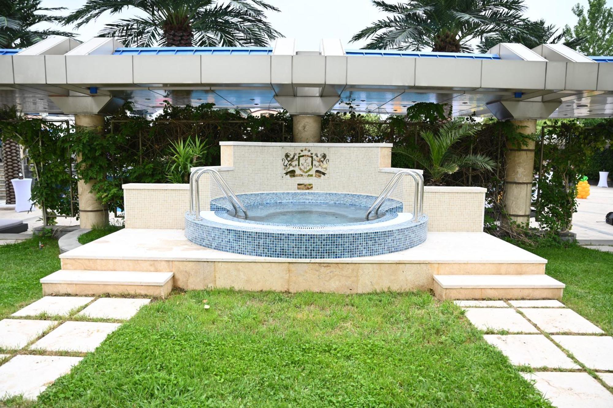 Multi Grand Pharaon Hotel Ptghni Ngoại thất bức ảnh