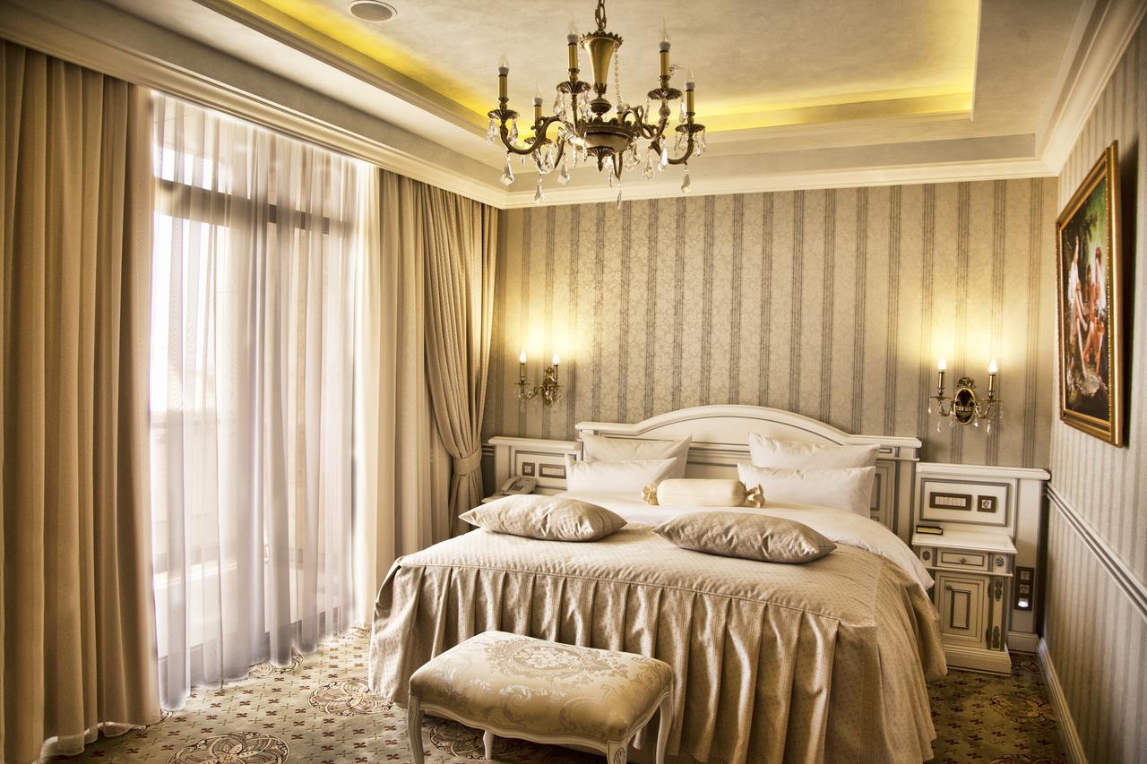Multi Grand Pharaon Hotel Ptghni Ngoại thất bức ảnh