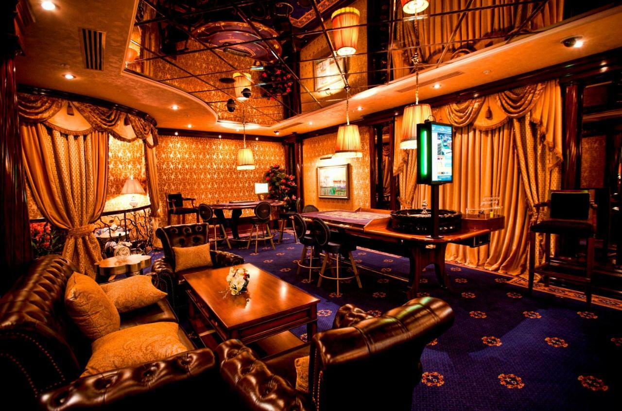 Multi Grand Pharaon Hotel Ptghni Ngoại thất bức ảnh