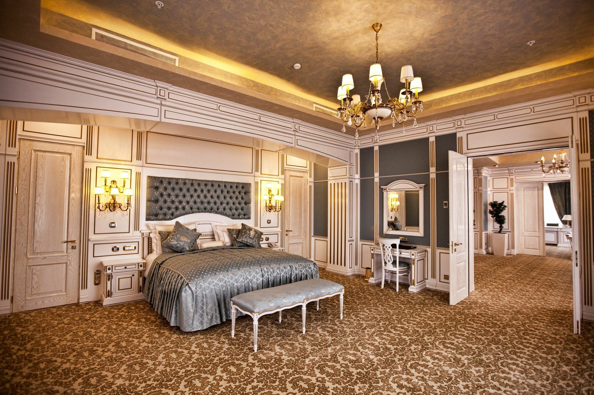 Multi Grand Pharaon Hotel Ptghni Ngoại thất bức ảnh