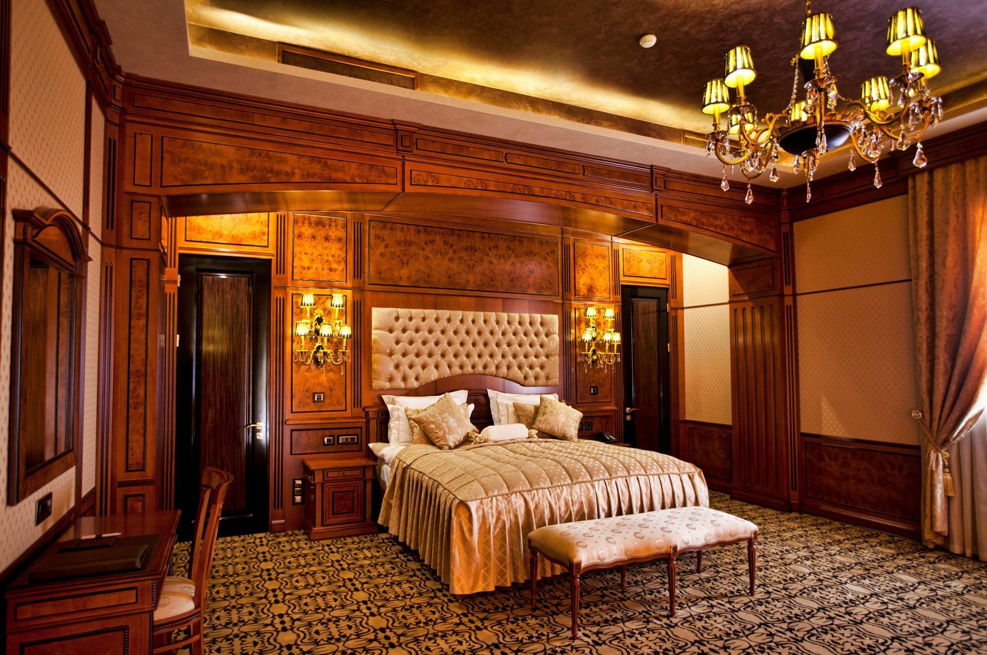 Multi Grand Pharaon Hotel Ptghni Ngoại thất bức ảnh
