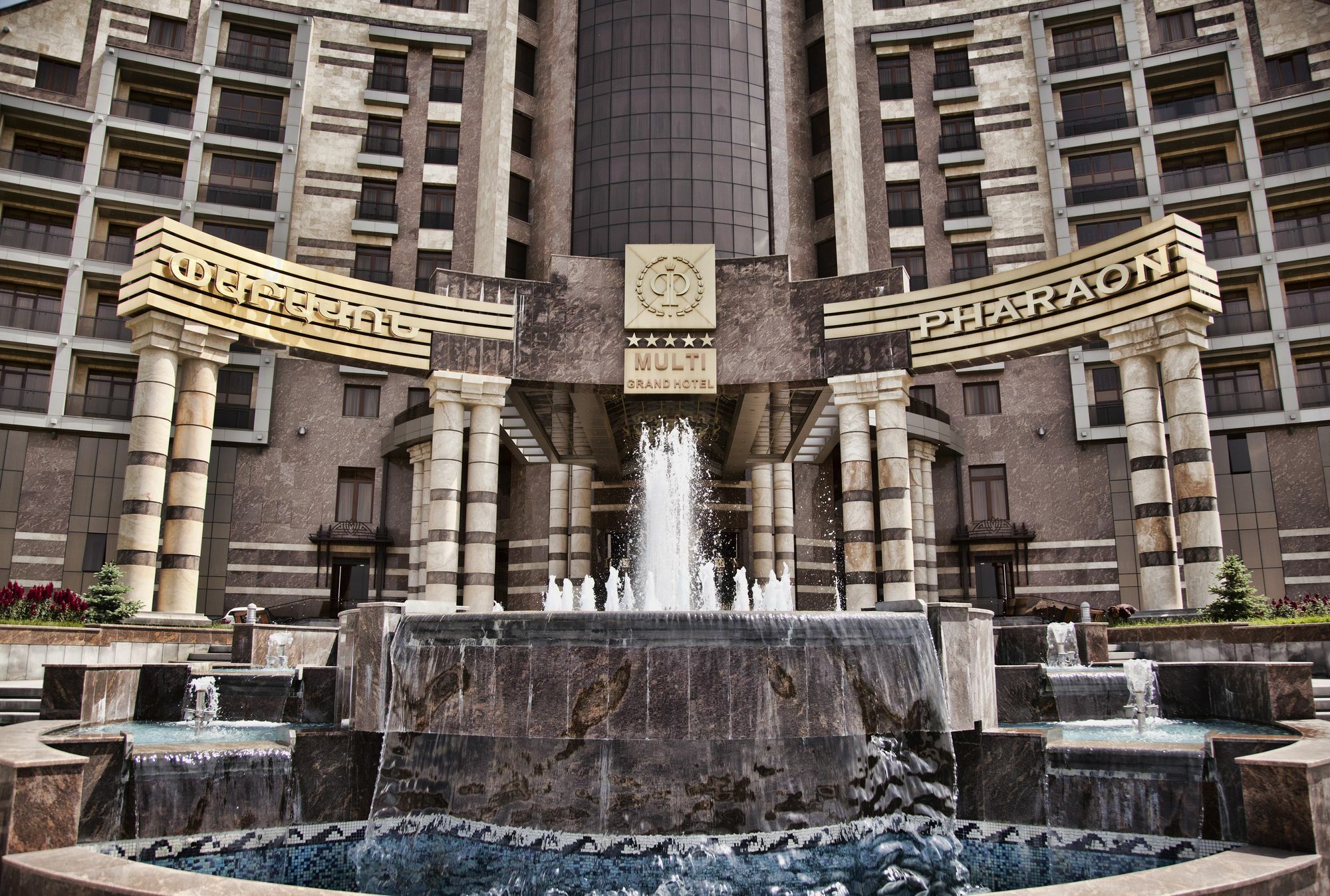 Multi Grand Pharaon Hotel Ptghni Ngoại thất bức ảnh