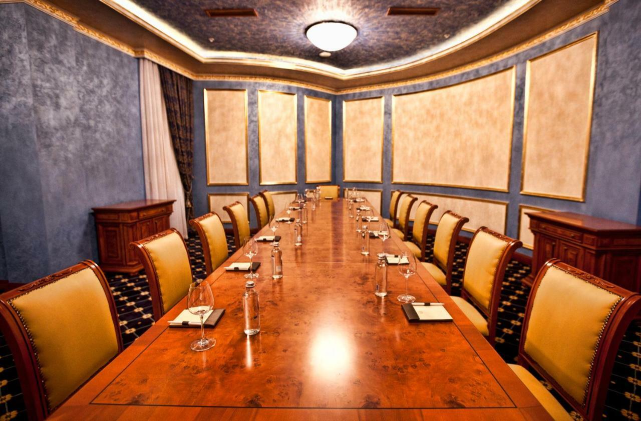 Multi Grand Pharaon Hotel Ptghni Ngoại thất bức ảnh
